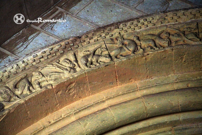 Torreiglesias. Nuestra Sra de la Asunción. Arquivolta figurada