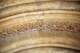 Torreiglesias. Nuestra Sra de la Asunción. Detalle de arquivolta vegetal