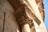 Torreiglesias. Nuestra Sra de la Asunción. Capitel con animales entre el follaje