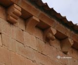 Valdevarnés. San Cristobal. Detalle de canecillos del lado sur