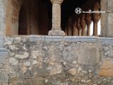 Andaluz. San Miguel. Muro oeste de la galería y detalle de cruz