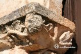 Barcebal. Nuestra Señora del Espino. Cimacio occidental figurado