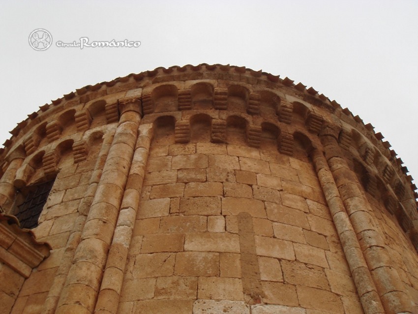 Caltojar. San Miguel. Canecillos del abside