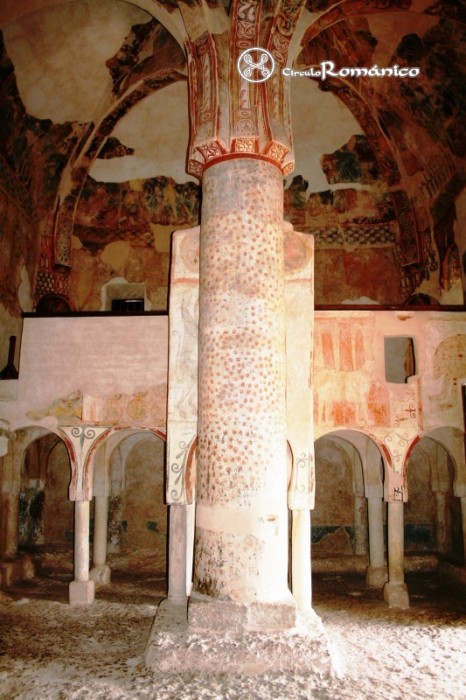 Casillas de Berlanga. San Baudelio. Columna de la palmera