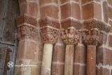 Fuensaúco. Nuestra Señora de los Angeles. Capiteles orientales de la portada