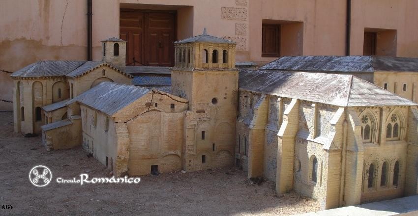 Santa María de Huerta. Santa María. Vista norte