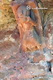 Tera. Nuestra Señora del Carmen.Canecillo figurado