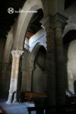 Wamba. Santa María. Interior de las naves