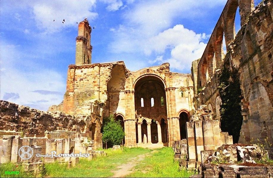 Moreruela. Santa Maria.Interior del templo desde el lado oeste