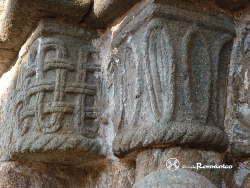 Puebla de Sanabria. Nuestra Señora del Azogue. Capiteles de cesta y vegetal