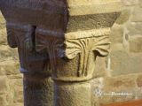 Manresa. La Seu de Santa Maria. Capiteles vegetales