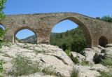 Pedret. Puente medieval