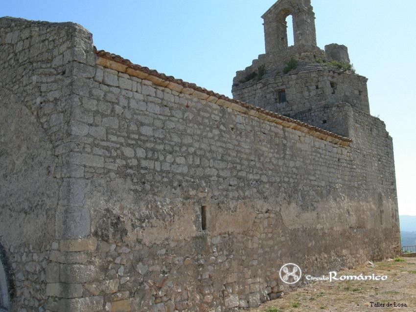 Sant Miquel d'Olèrdola. Sant Miquel d´Olèrdola. Fachada sur