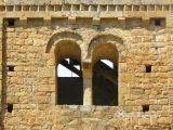 Beget. Sant Cristòfol. Detalle de los vanos de la torre