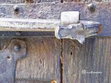Darnius. Santa Maria. Detalle de cabeza de dragón