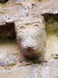 Olopte. Sant Pere. Canecillo zoomorfo