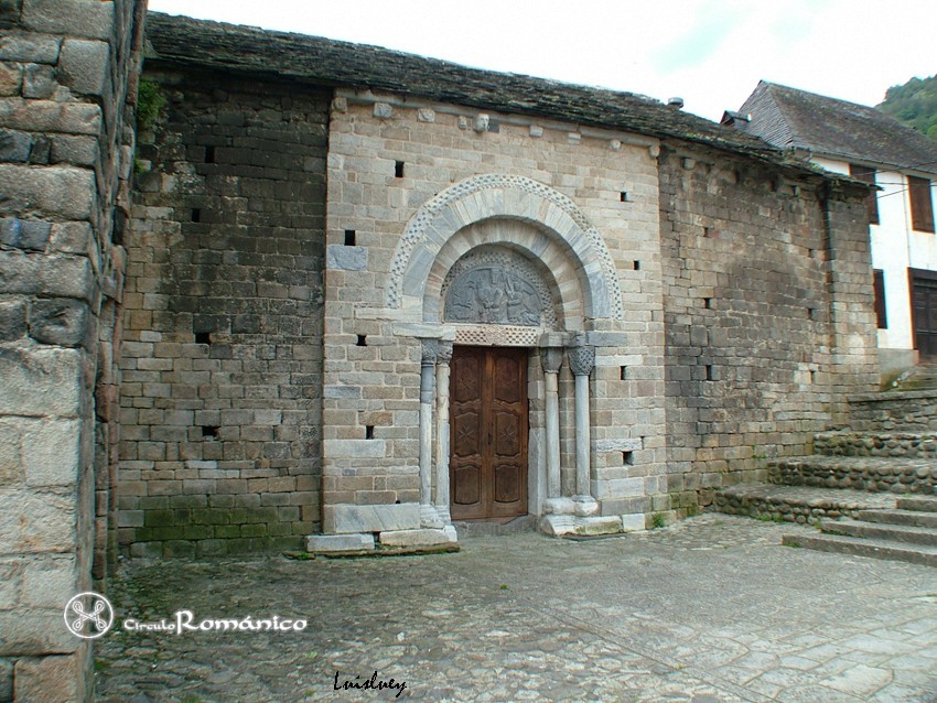Bossòst. Asuncion de Maria. Portada norte