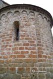 Castell de l´Aguda. Santa María. Decoración de arcos lombardos