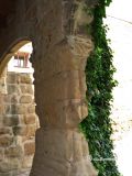 Gualter. Santa María. Vista de los capiteles