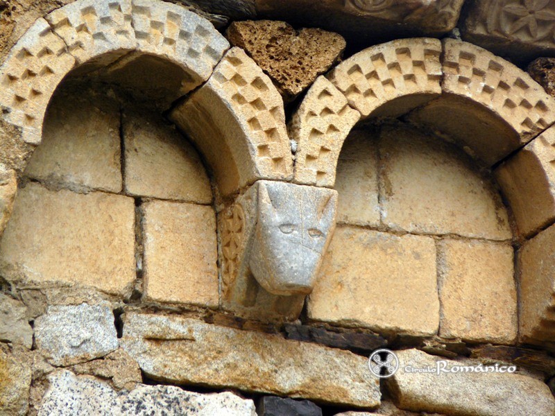 Isil.San Joan.Mensula zoomorfa