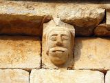 Pla de Santa Maria. Sant Ramon. Canecillo con rostro humano