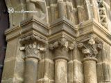Alcántara. Santa María de Almocóvar. Capiteles vegetales del lado derecho