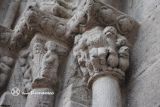 A Coruña. Santiago. Capitel con Daniel en el foso de los leones