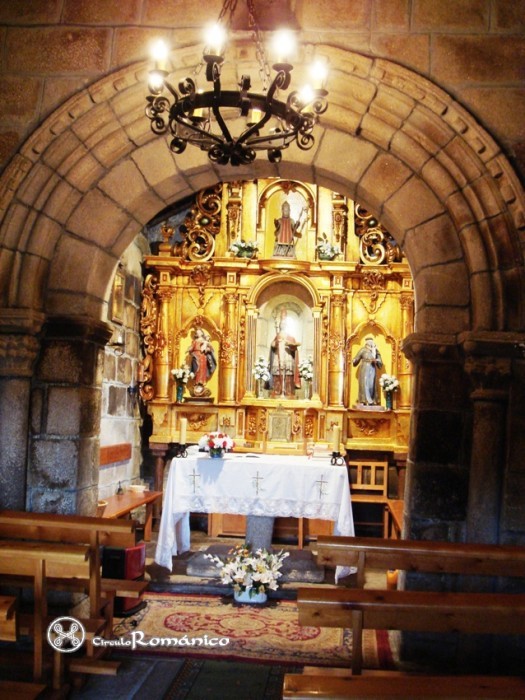 Cumbrados. San MArtin. interior, cabecera