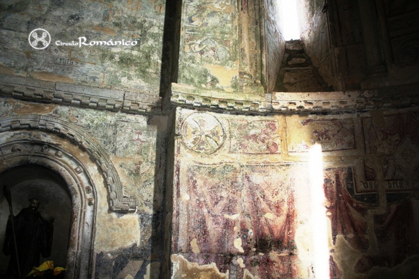 Vilar de Donas. San Salvador. Interior, pintura mural