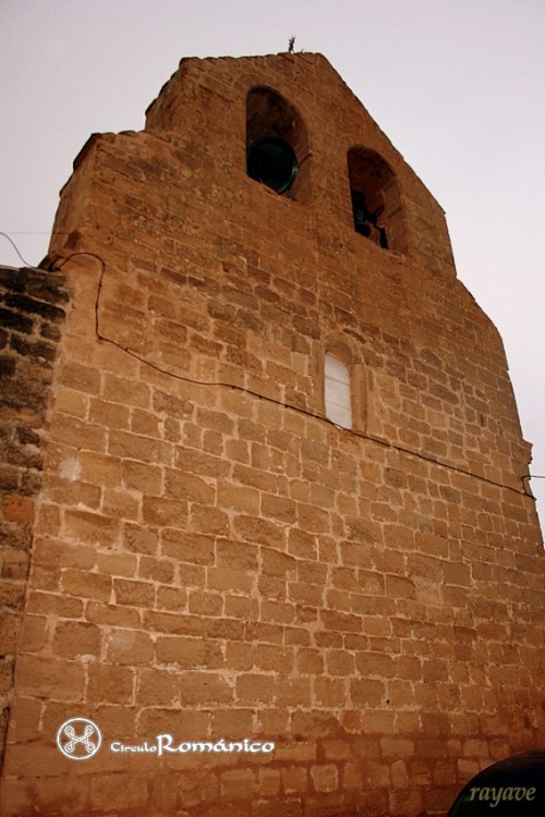 Castilseco. San Julian. Fachada oeste: espadaña