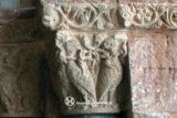 Eguiarte. Santa María. Capiteles lado este