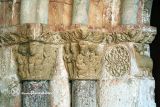 Eguiarte. Santa María. Capiteles lado oeste. Anunciación, Visita Reyes Magos, Cordero Agnus Dei