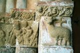 Eguiarte. Santa María. Capiteles lado oeste