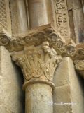 Zamarce. Santa María de Zamarce. portada. Capitel vegetal