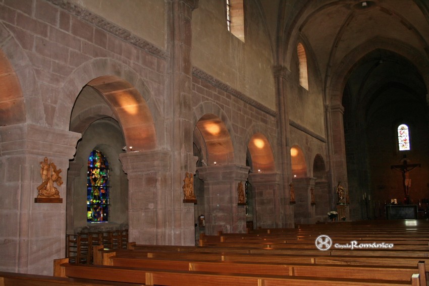 Sigolsheim. Saints Pierre et Paul. Vista del templo hacia el lado norte