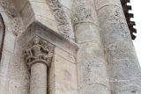 Berson. Saint Saturnin. Detalle de capitel figurado
