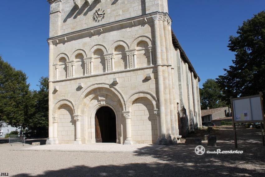 Galgon. Saint Seurin. Parte inferior de la fachada