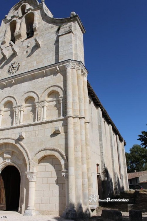 Galgon. Saint Seurin. Lado sur de la fachada oeste