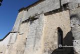 Puisseguin. Saint Pierre. Vista de vanos y contrafuertes del muro sur