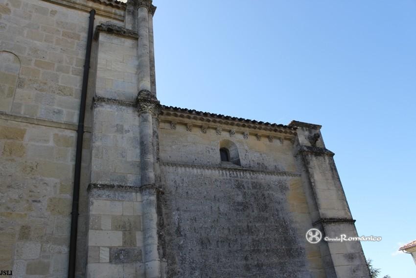 Saint Philippe d`Aguilhe. Saint Philippe. Lateral norte