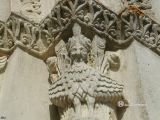 Targon. Saint Romain. Capitel del lado este de la portada