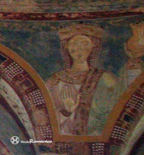 Berzé-la-Ville. Chapelle des Moines. Detalle de santa