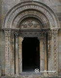 Semur en Brionnaise. Saint Hilaire. Portada norte
