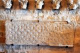 Carcassonne. Saint-Nazaire y Saint-Celse. Estela con entrelazo