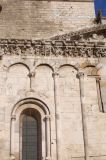 Nimes. Saint Castor. Detalle de arcos lombardos