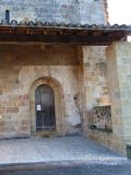 Verges. Sant Jean. Acceso al templo