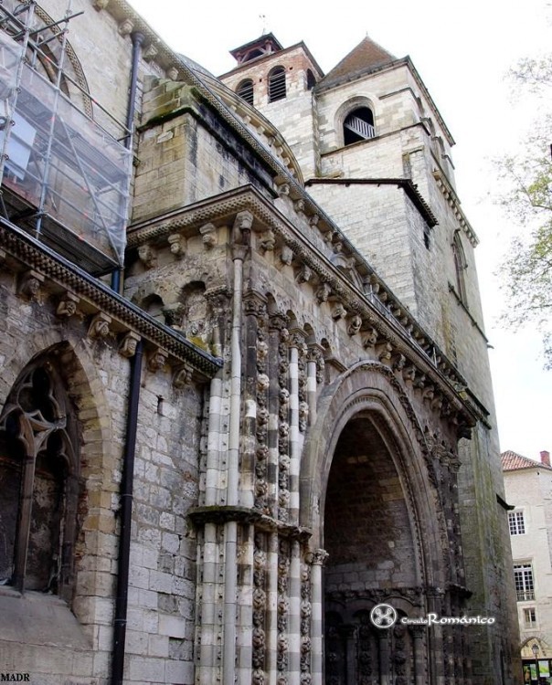 Cahors. Saint-Étienne. Lado este de la portada septentrional