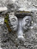 Saint-Girons. Saint-Valier. Ménsula con doble rostro