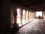 Saint Bertrand de Comminges. Sainte Marie. Claustro, panda oeste