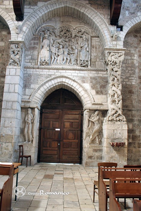 Souillac. Sainte Marie. Portada oeste desde el interior